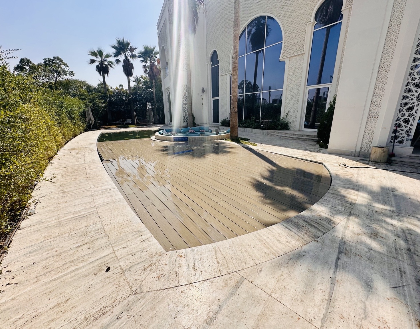Raised outdoor movable pool floor