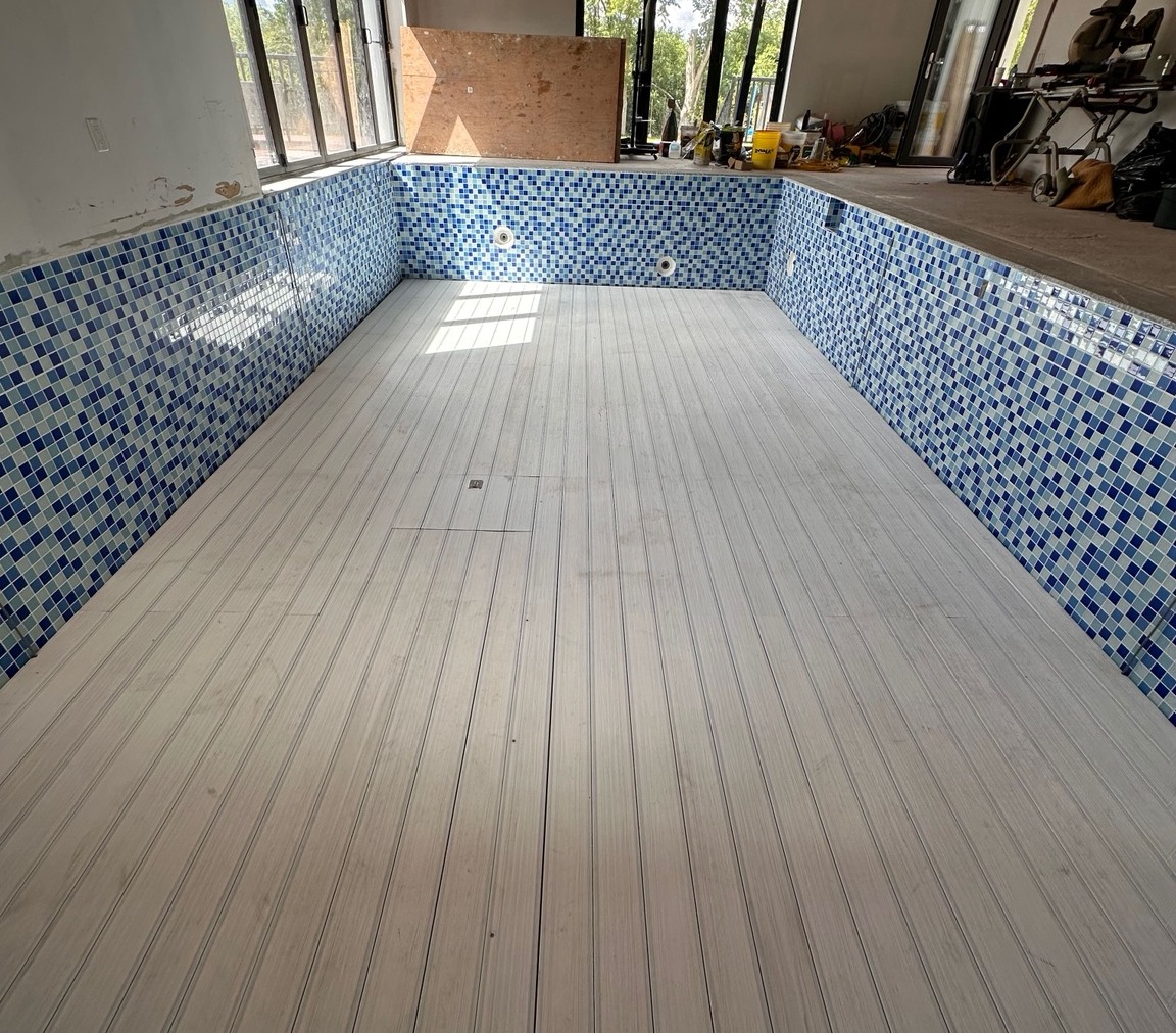 Indoor floor